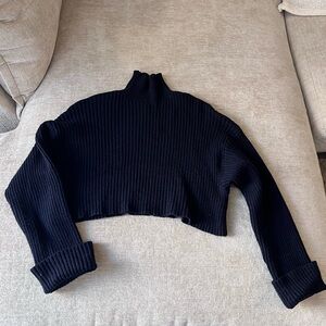 Zara cropped navy blue sweater